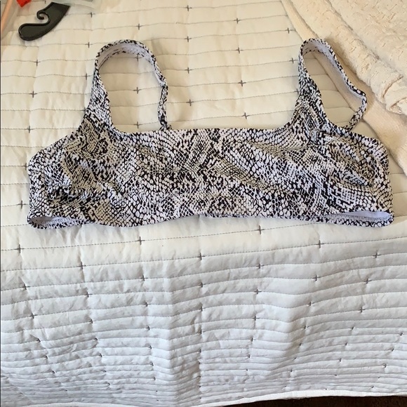 Bikini top - Picture 1 of 1